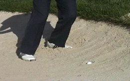 golf-bunker-shots-plugged-lie