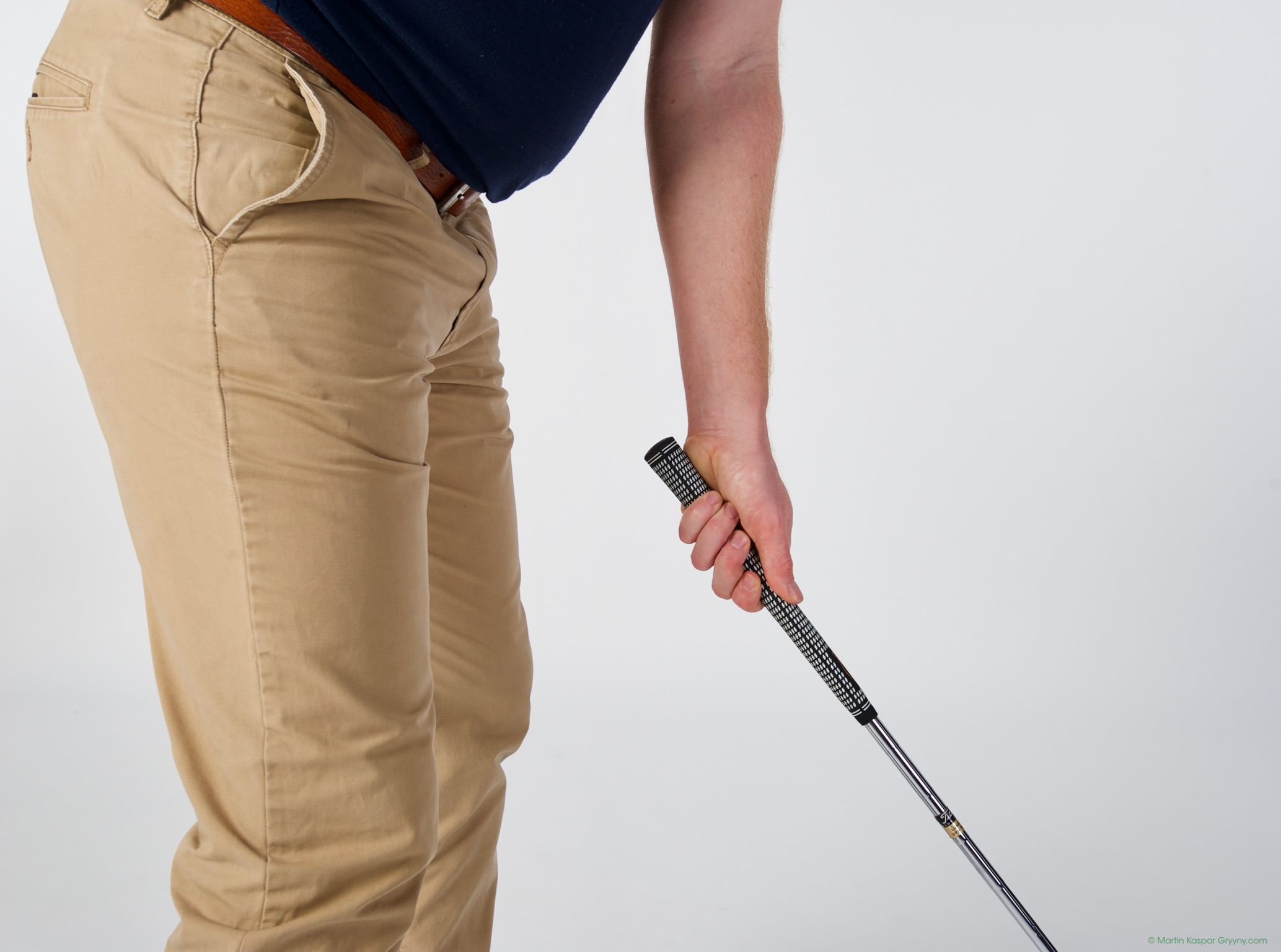 Jak držet golfovou hůl pravák?